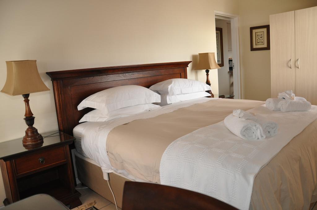 Whispering Whale Hotel จาค็อบส์เบย์ ห้อง รูปภาพ